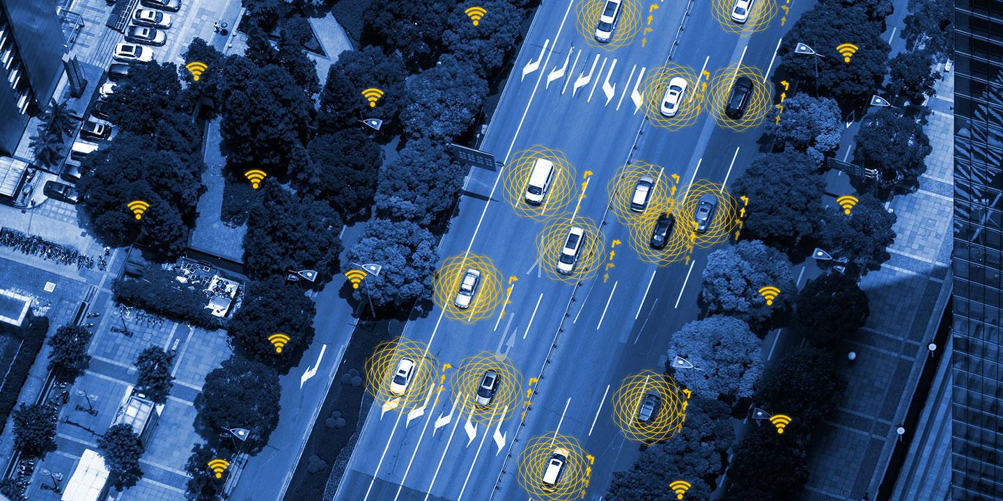 Durch die Verknüpfung und Analyse von Echtzeit-Verkehrsdaten kann in einer «Smart City» etwa der Verkehr besser gesteuert werden.